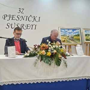 Krešimir Bagić i Đurđica Stuhlreiter laureati 37. Pjesničkih susreta u...